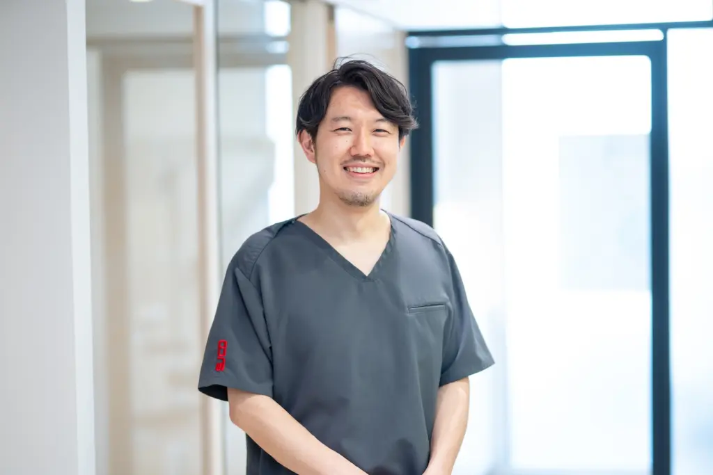 歯学博士　松岡隆